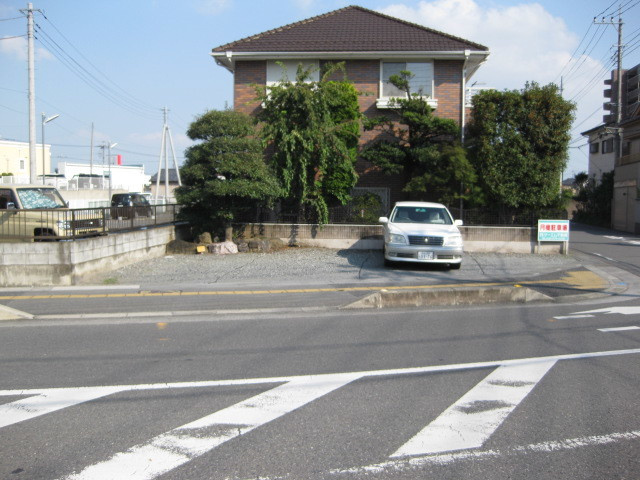 ケーエム不動産駐車場写真