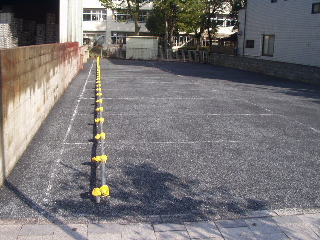 ケーエム不動産駐車場写真